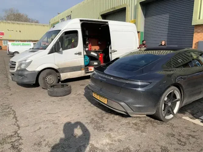 Kwik Fit Mobile Tyre Fitting Alternative